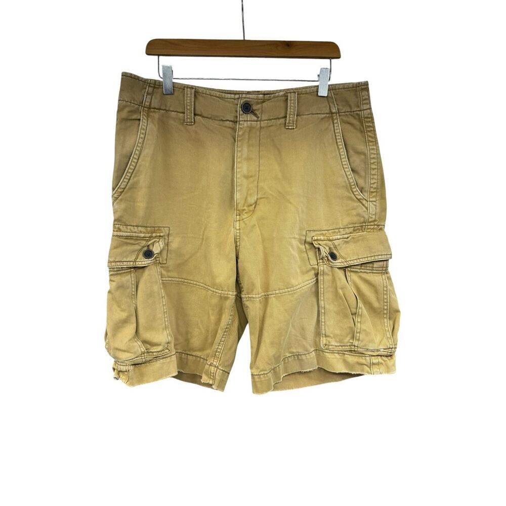 Vintage Y2K Style American Eagle Khaki Cargo Shorts Heavy Distressed Men’s 34
